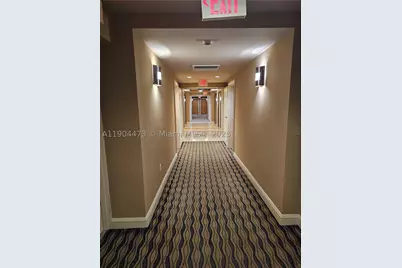 244 Biscayne #908, Miami, FL 33132 - Photo 3