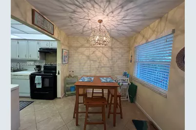 108 Bravado #8, Palm Beach Shores, FL 33404 - Photo 3