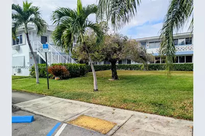 801 Atlantic Shores #107, Hallandale Beach, FL 33009 - Photo 31