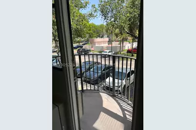 2701 Riverside #203-B, Coral Springs, FL 33065 - Photo 17
