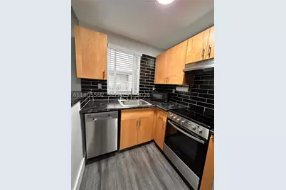 1542 Drexel #107, Miami Beach, FL 33139 - Photo 3