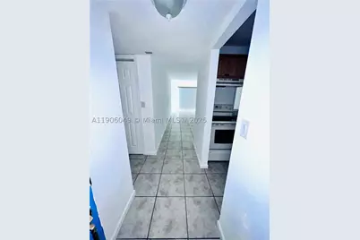 12290 NE 11th #305, North Miami, FL 33161 - Photo 3