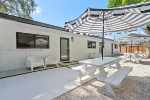 256 NW 57th, Miami, FL 33127 - Photo 17