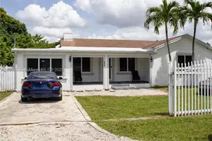 295 NE 150th, Miami, FL 33161 - Photo 1