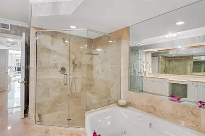 20201 E Country Club #1903, Aventura, FL 33180 - Photo 23