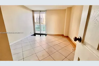 100 Bayview #607, Sunny Isles Beach, FL 33160 - Photo 5
