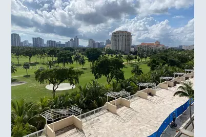 20379 W Country Club #737, Aventura, FL 33180 - Photo 3