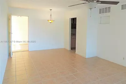 3040 NE 16th #216, Oakland Park, FL 33334 - Photo 11