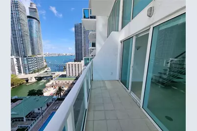 41 SE 5th #1217, Miami, FL 33131 - Photo 17