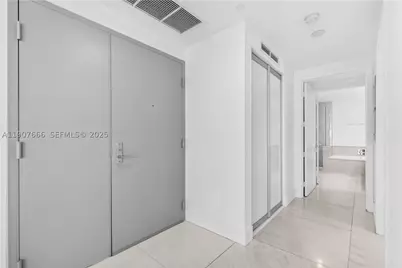 488 NE 18th #1815, Miami, FL 33132 - Photo 29