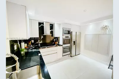 20444 NE 34th #12, Aventura, FL 33180 - Photo 5