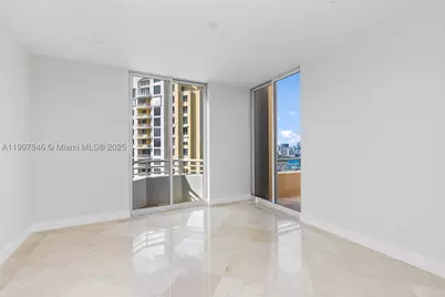 808 Brickell Key #3901, Miami, FL 33131 - Photo 33