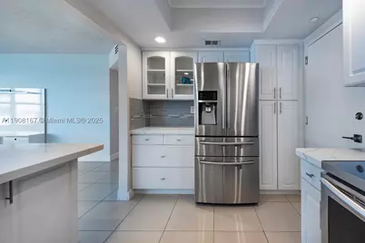 4010 Galt Ocean #815, Fort Lauderdale, FL 33308 - Photo 9