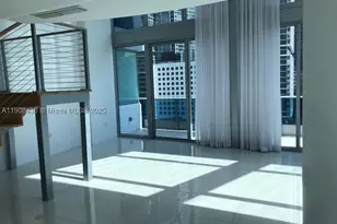 200 Biscayne Blvd, Miami, FL 33131 - Photo 3
