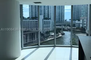 200 Biscayne Blvd, Miami, FL 33131 - Photo 15