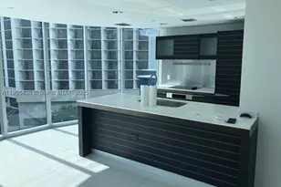 200 Biscayne Blvd, Miami, FL 33131 - Photo 5
