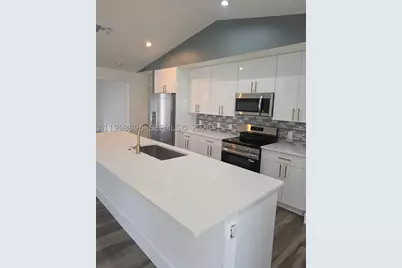 482 NW Marion, Port Saint Lucie, FL 34983 - Photo 5