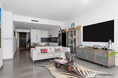 68 SE 6th #2505, Miami, FL 33131 - Photo 5