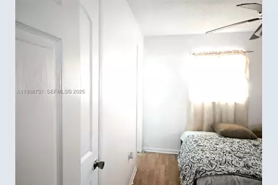 15151 Railroad, Opa Locka, FL 33054 - Photo 9