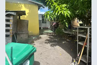 15151 Railroad, Opa Locka, FL 33054 - Photo 5
