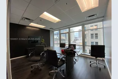 14 NE 1st #600A, Miami, FL 33132 - Photo 3