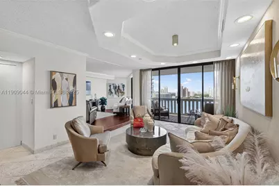 3000 Island #1904, Aventura, FL 33160 - Photo 5