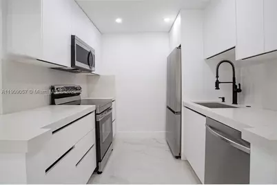 13250 SW 7th #204L, Pembroke Pines, FL 33027 - Photo 5