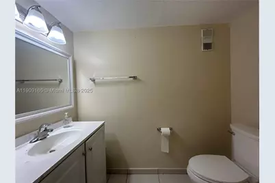 14850 Naranja Lakes #B1G, Homestead, FL 33032 - Photo 13