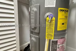 8411 NW 8th, Miami, FL 33126 - Photo 11