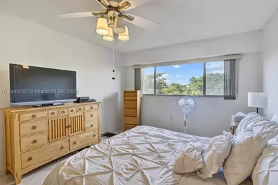 13105 SW 16th #407L, Pembroke Pines, FL 33027 - Photo 29