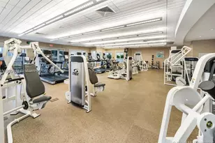19900 E Country Club, Aventura, FL 33180 - Photo 21