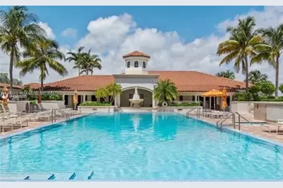 19900 E Country Club #318, Aventura, FL 33180 - Photo 29