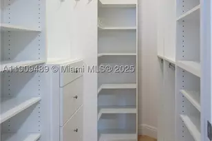 19900 E Country Club, Aventura, FL 33180 - Photo 15