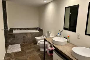 465 Brickell, Miami, FL 33131 - Photo 17
