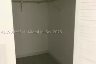 438 NE 210th Circle, Miami, FL 33179 - Photo 15