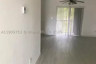 438 NE 210th Circle, Miami, FL 33179 - Photo 3