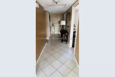 3150 N Palm Aire #801, Pompano Beach, FL 33069 - Photo 5