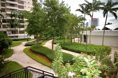 500 Three Islands #920, Hallandale Beach, FL 33009 - Photo 3