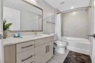 1110 NW 1, Miami, FL 33128 - Photo 13