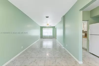 427 NW 84th #427, Miami, FL 33150 - Photo 1