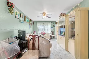 427 NW 84th, Miami, FL 33150 - Photo 15