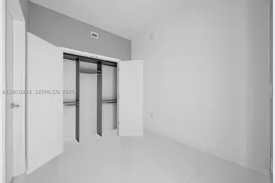 851 NE 1st #4204, Miami, FL 33132 - Photo 13