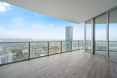 851 NE 1st #4204, Miami, FL 33132 - Photo 23