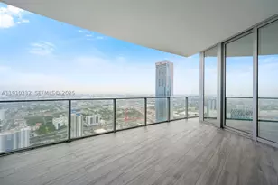 851 NE 1st, Miami, FL 33132 - Photo 23
