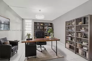 9686 Fontainebleau, Miami, FL 33172 - Photo 11