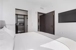398 NE 5th, Miami, FL 33132 - Photo 19