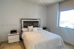 1050 Brickell, Miami, FL 33131 - Photo 9