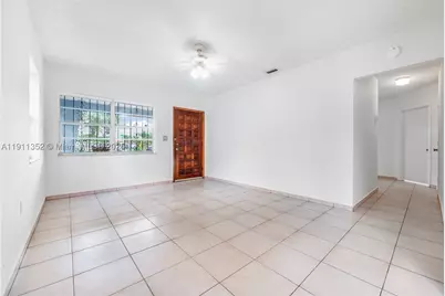 682 W 37th, Hialeah, FL 33012 - Photo 5