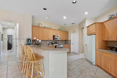 13875 SW 41st, Davie, FL 33330 - Photo 19