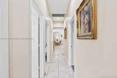 13875 SW 41st, Davie, FL 33330 - Photo 37